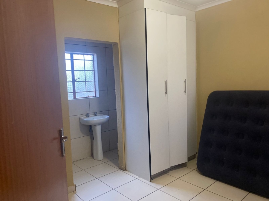 3 Bedroom Property for Sale in Rethabile Gardens Limpopo