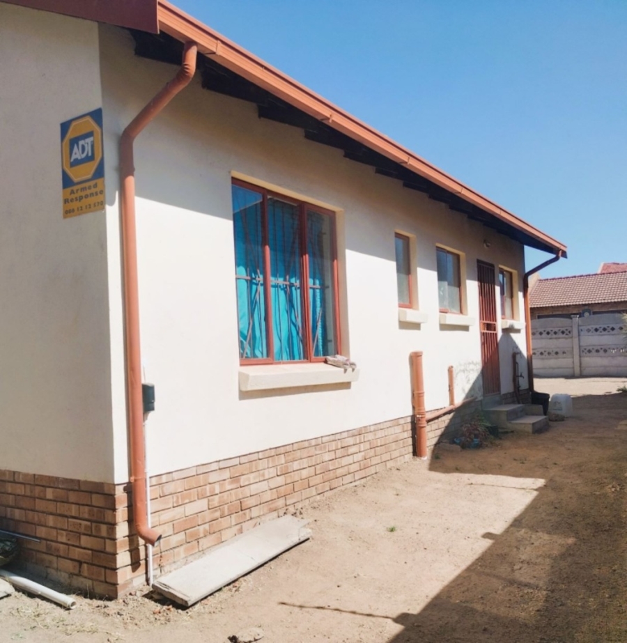 2 Bedroom Property for Sale in Ivydale A H Limpopo