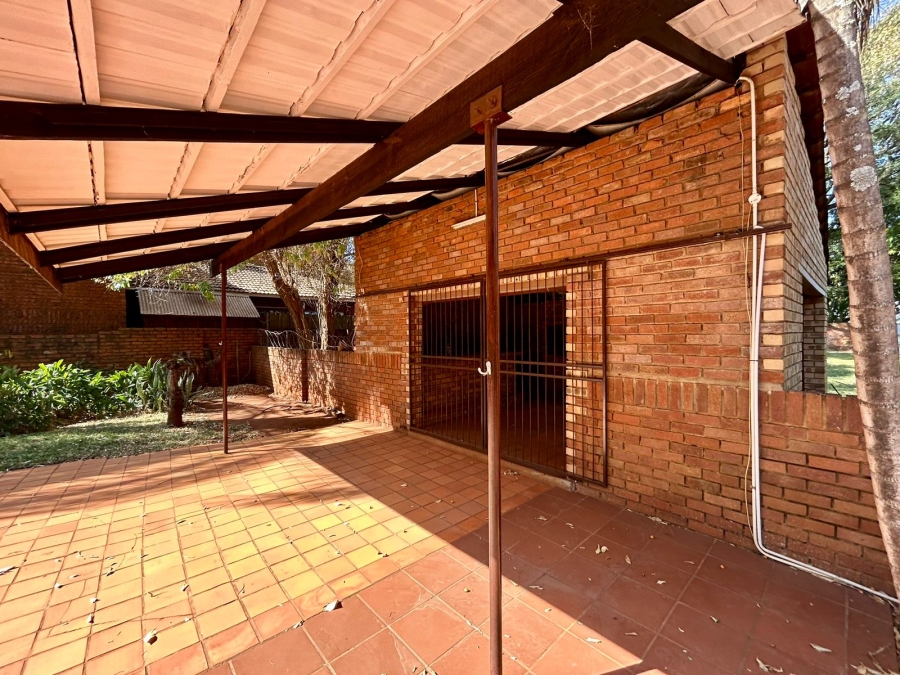 4 Bedroom Property for Sale in Chroompark Limpopo