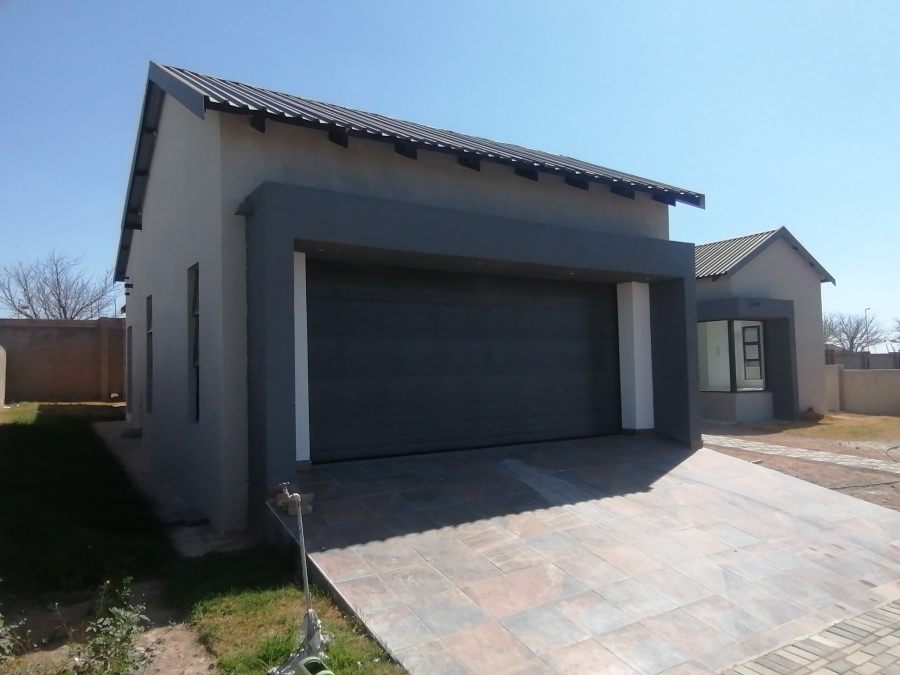 4 Bedroom Property for Sale in Bendor Limpopo