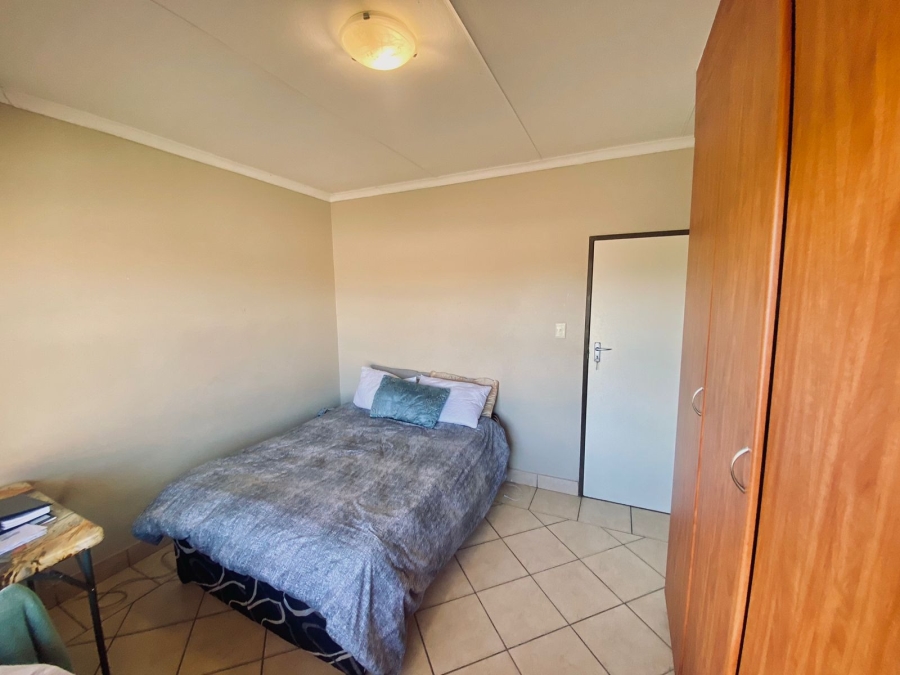 1 Bedroom Property for Sale in Penina Park Limpopo