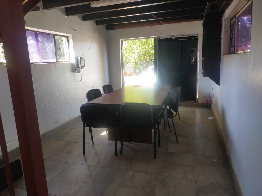 To Let 5 Bedroom Property for Rent in Thohoyandou Limpopo