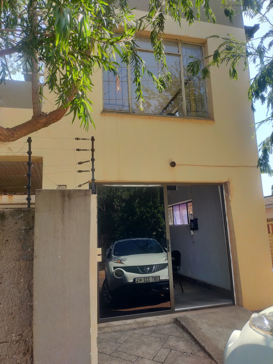 To Let 5 Bedroom Property for Rent in Thohoyandou Limpopo