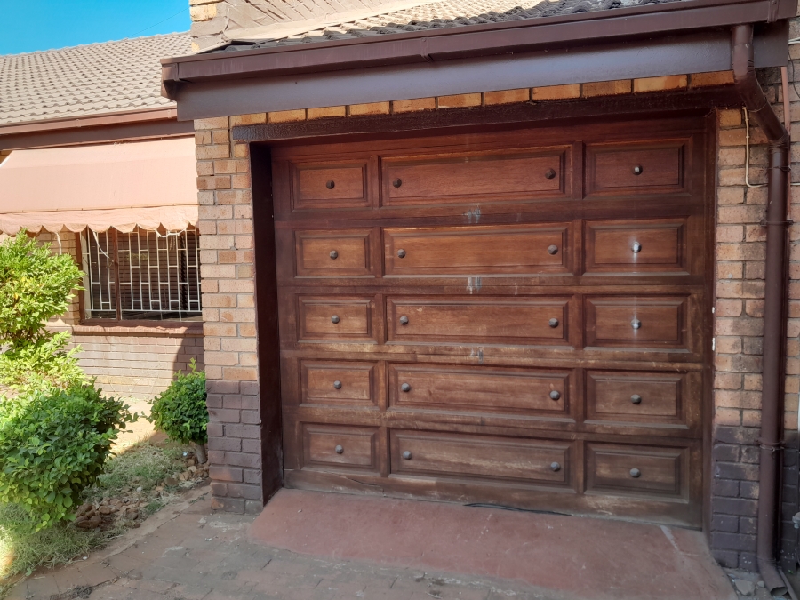 3 Bedroom Property for Sale in Mokopane Central Limpopo