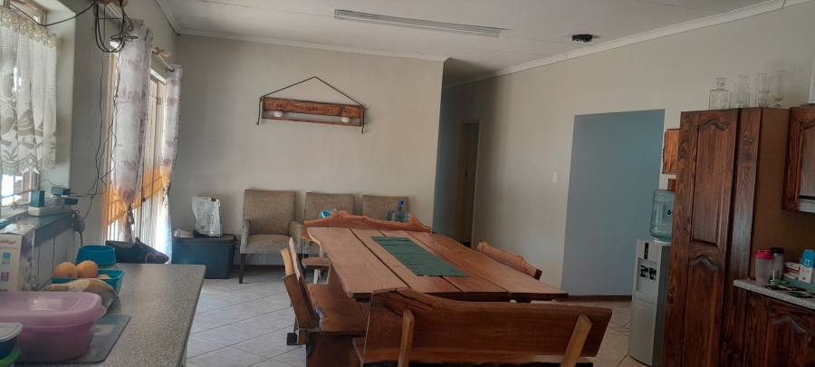 5 Bedroom Property for Sale in Mookgopong Limpopo