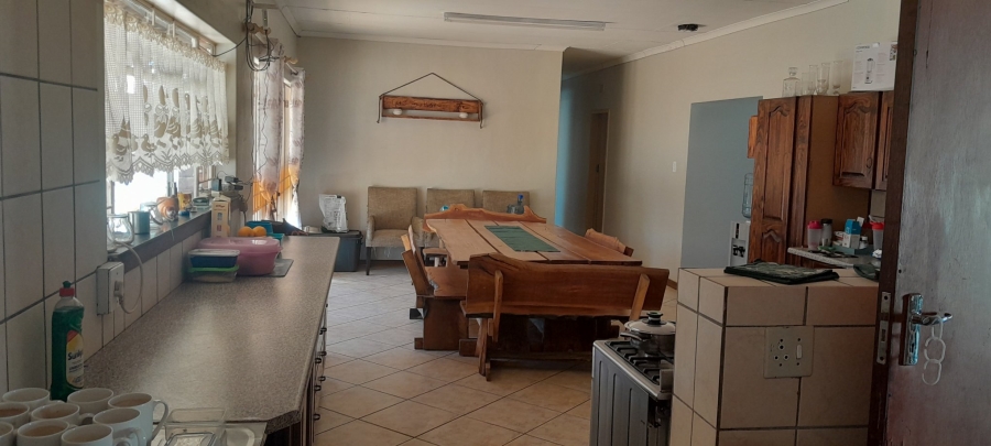 5 Bedroom Property for Sale in Mookgopong Limpopo