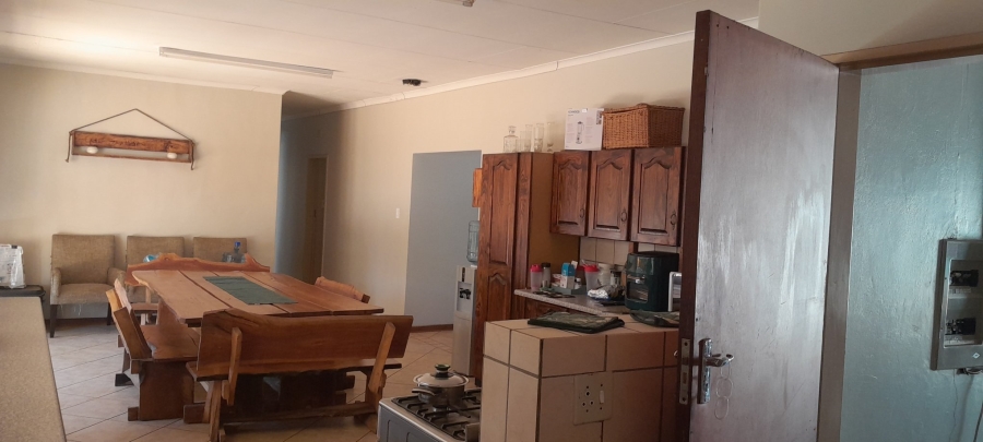 5 Bedroom Property for Sale in Mookgopong Limpopo