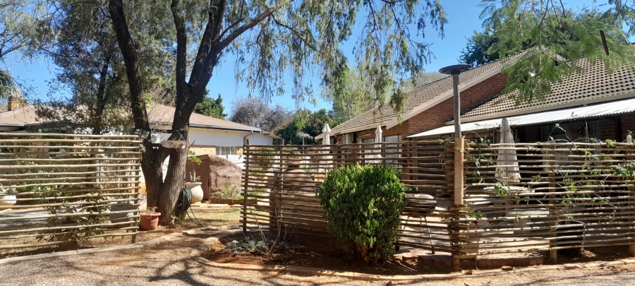 5 Bedroom Property for Sale in Mookgopong Limpopo