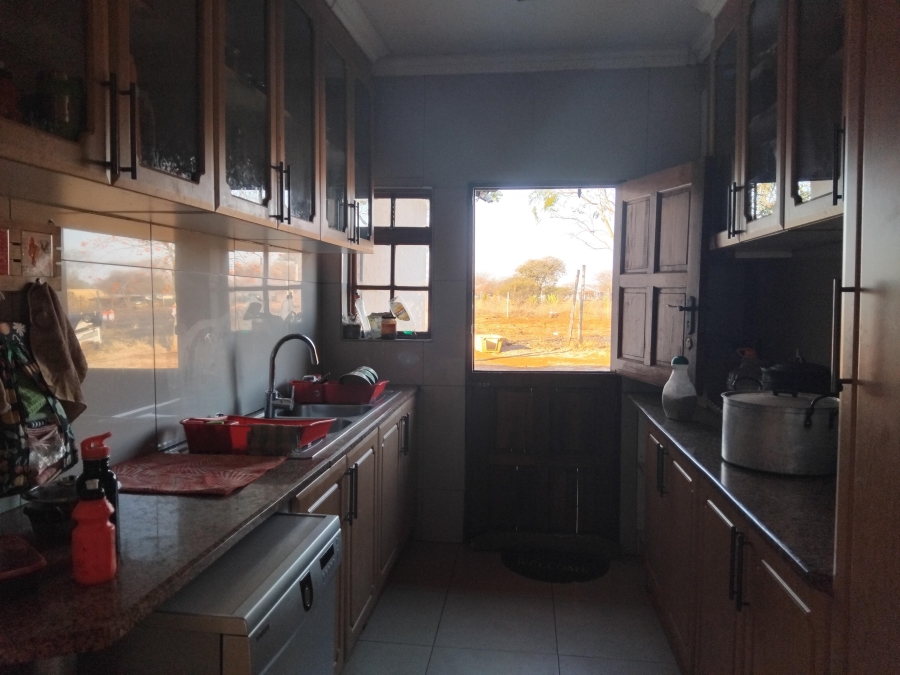 4 Bedroom Property for Sale in Myngenoegen A H Limpopo