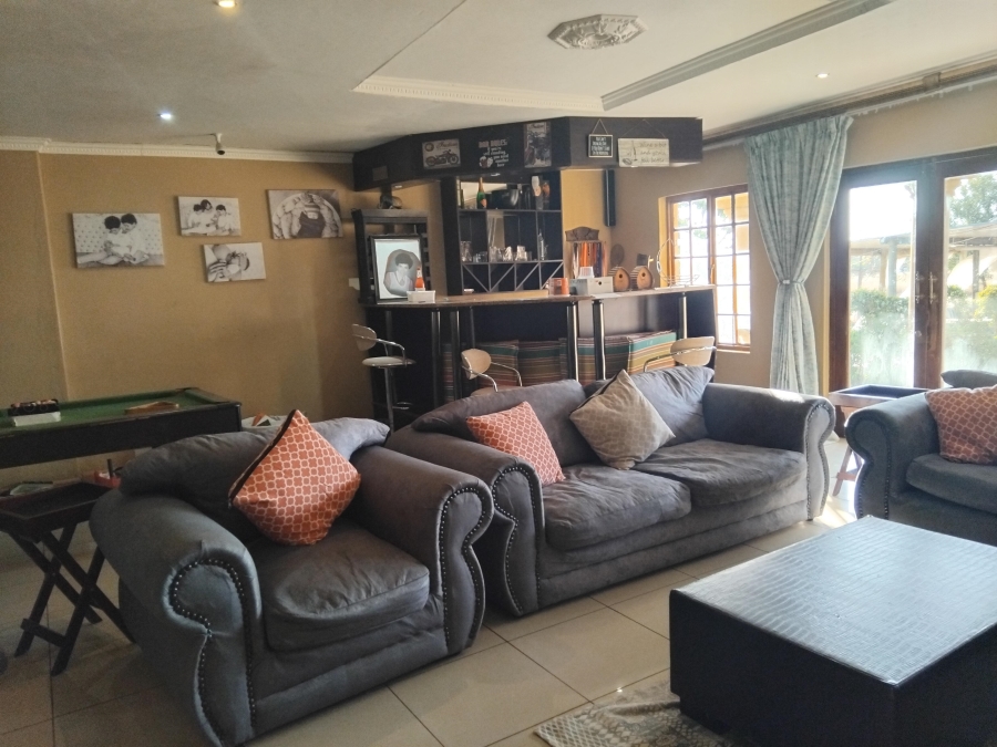 4 Bedroom Property for Sale in Myngenoegen A H Limpopo