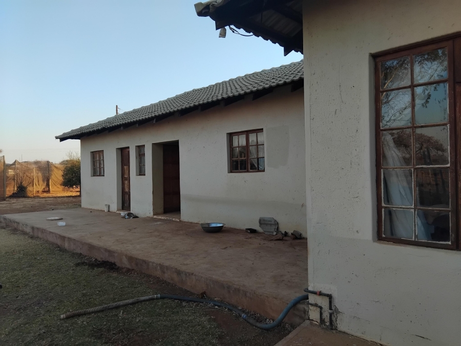 4 Bedroom Property for Sale in Myngenoegen A H Limpopo