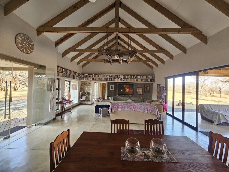 To Let 3 Bedroom Property for Rent in Leadwood Big Game Estate Limpopo