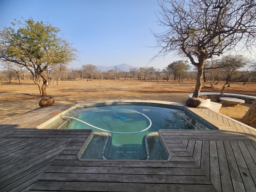 To Let 3 Bedroom Property for Rent in Leadwood Big Game Estate Limpopo