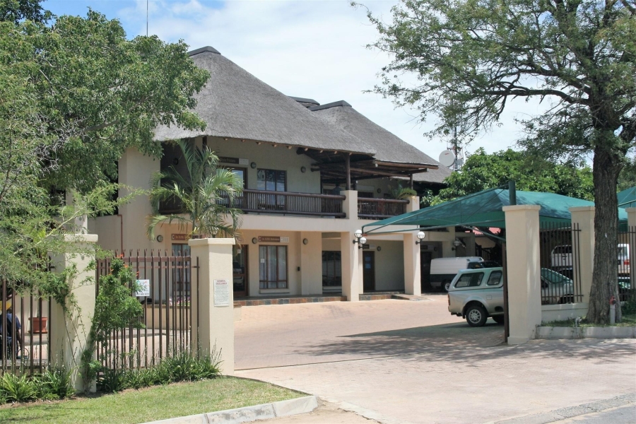 To Let commercial Property for Rent in Hoedspruit Limpopo