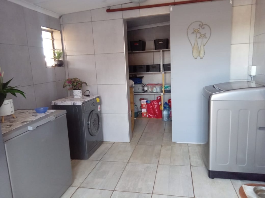 3 Bedroom Property for Sale in Northam Limpopo