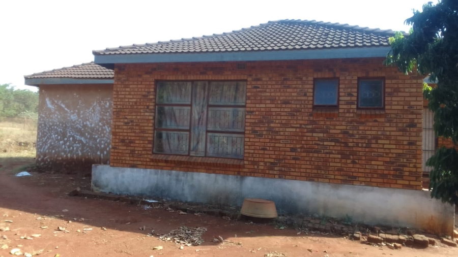 4 Bedroom Property for Sale in Makonde Limpopo