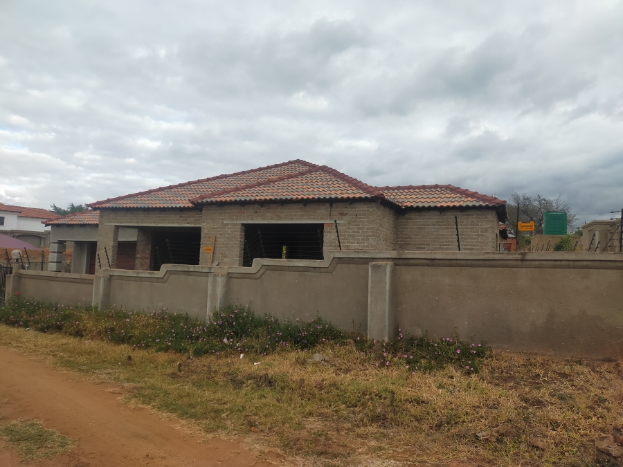 3 Bedroom Property for Sale in Makhuvha A Limpopo