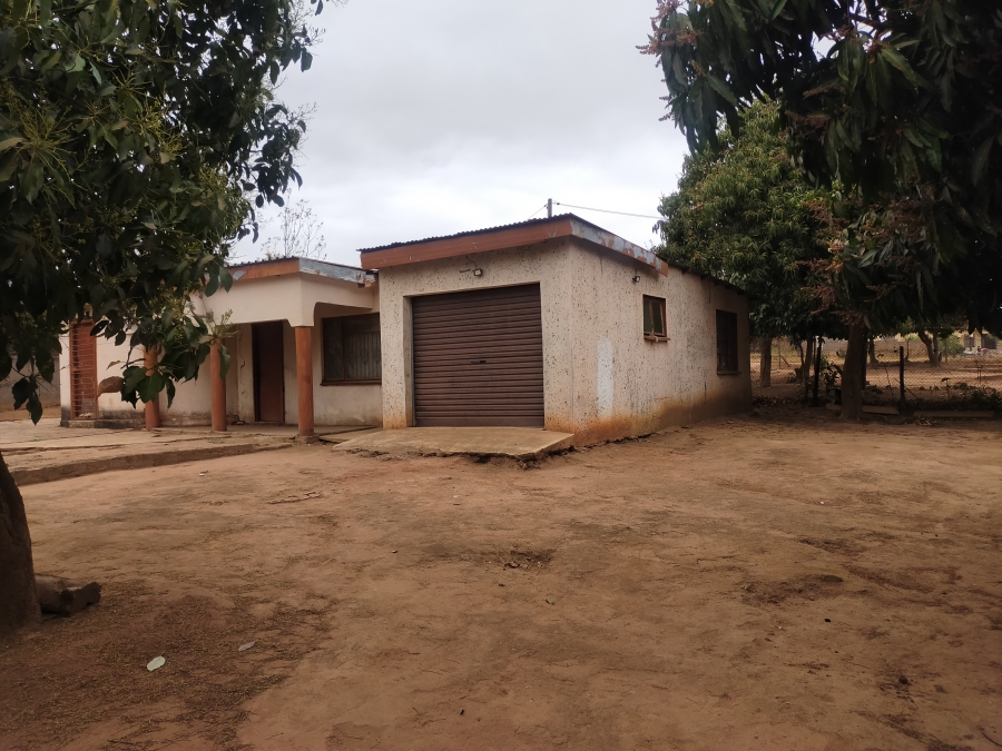 2 Bedroom Property for Sale in Itsani Limpopo