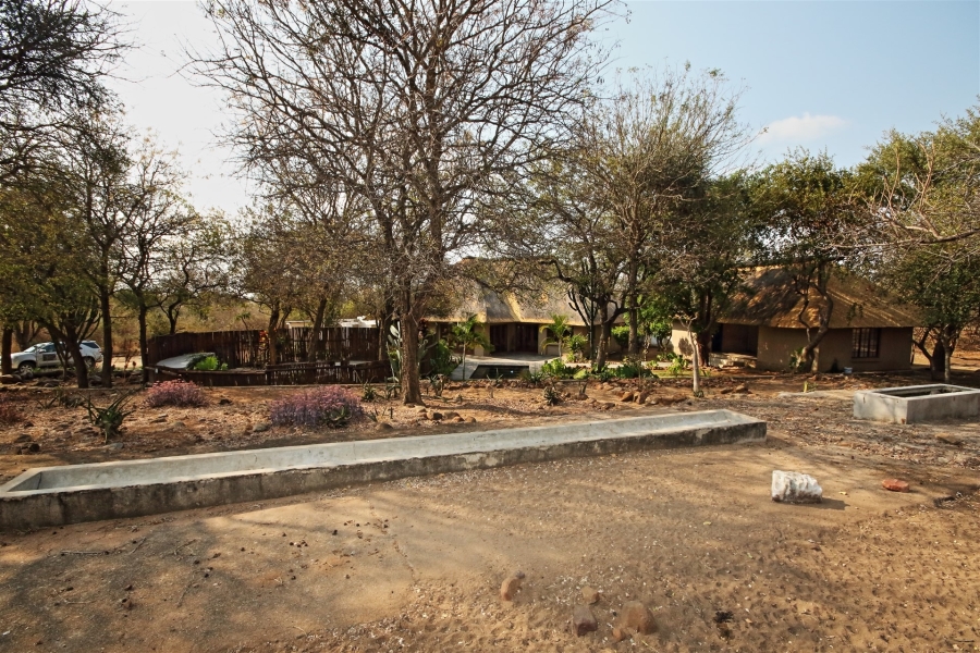 Commercial Property for Sale in Hoedspruit Rural Limpopo