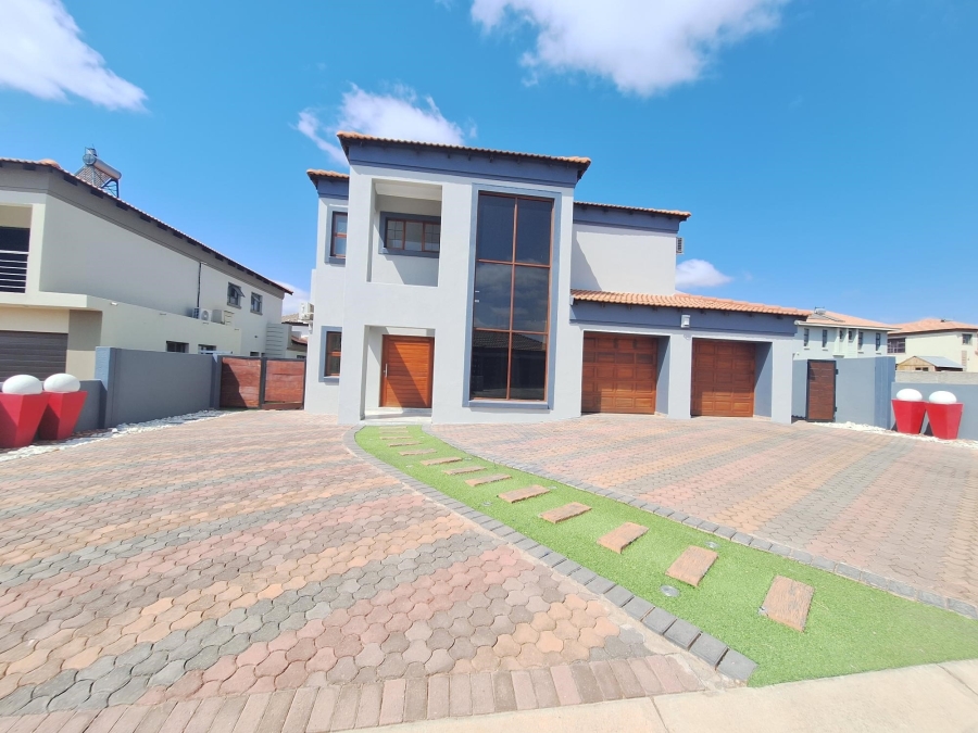 4 Bedroom Property for Sale in Bendor Limpopo