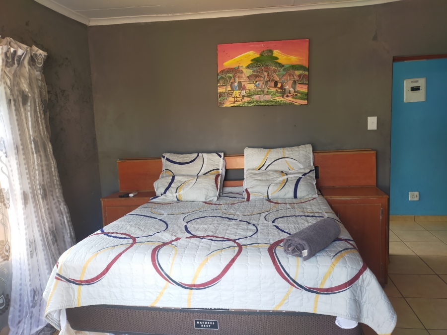 15 Bedroom Property for Sale in Shayandima Limpopo