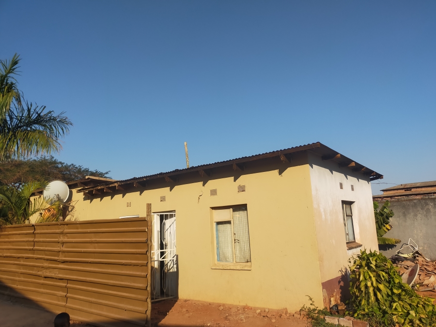 15 Bedroom Property for Sale in Shayandima Limpopo