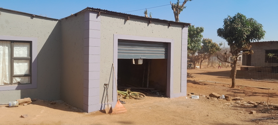 4 Bedroom Property for Sale in Sekgakgapeng Limpopo