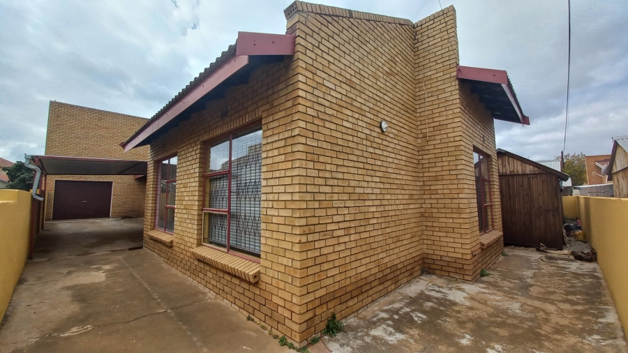 4 Bedroom Property for Sale in Flora Park Limpopo