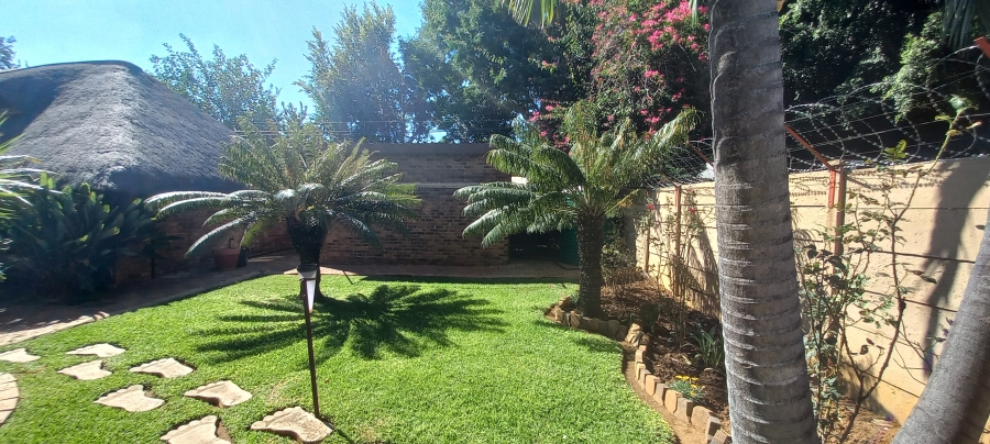 4 Bedroom Property for Sale in Fauna Park Limpopo