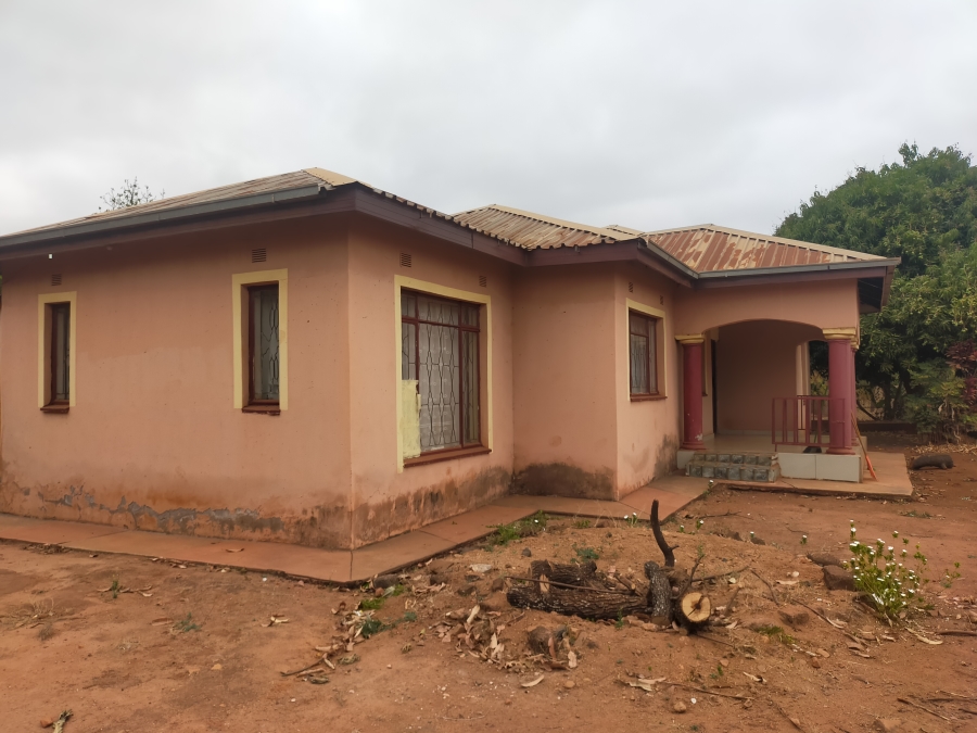 3 Bedroom Property for Sale in Tshivhulani Limpopo