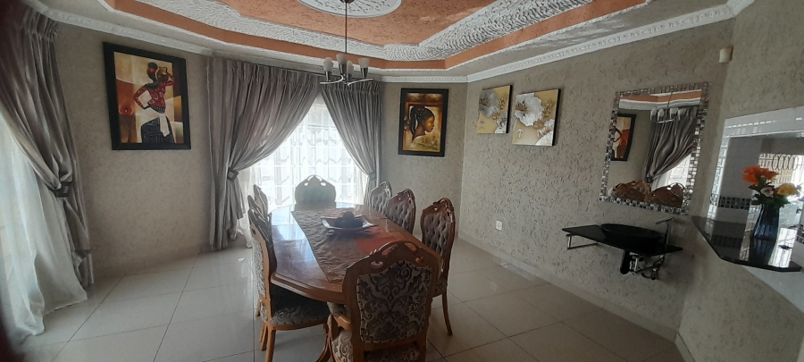 6 Bedroom Property for Sale in Chroompark Limpopo