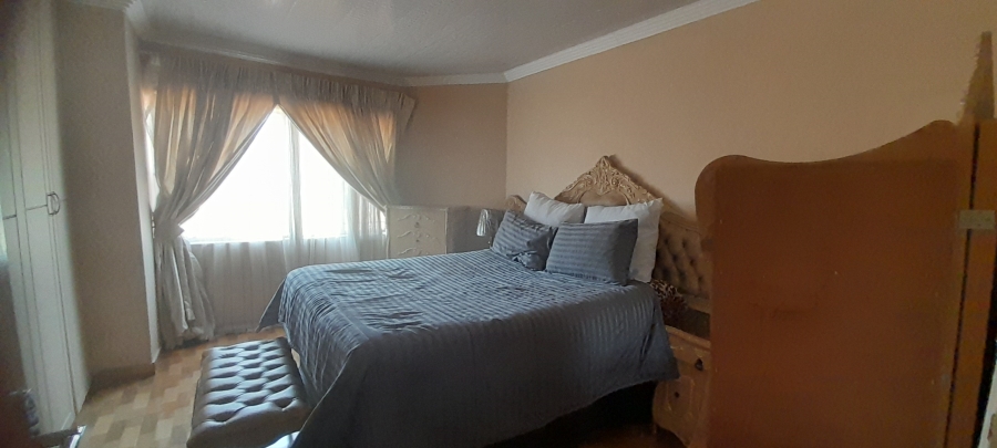 6 Bedroom Property for Sale in Chroompark Limpopo