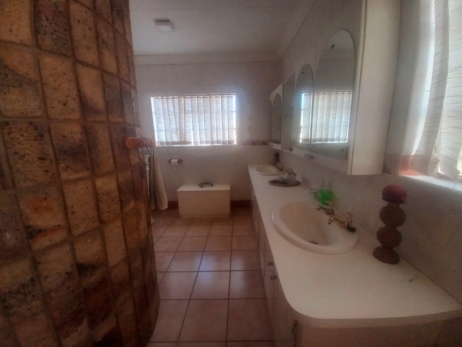 4 Bedroom Property for Sale in Bela Bela Limpopo