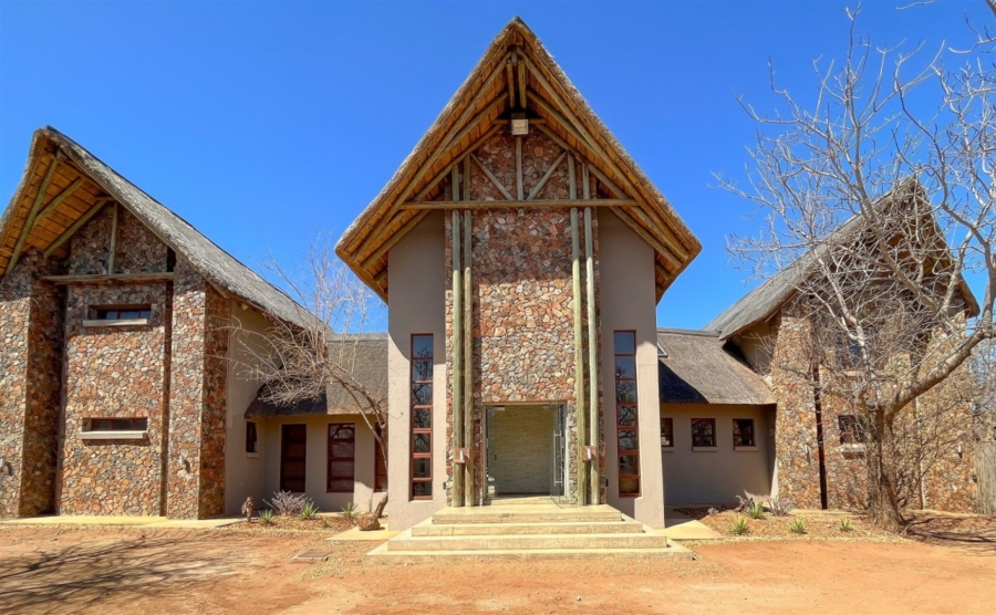 6 Bedroom Property for Sale in Hoedspruit Wildlife Estate Limpopo