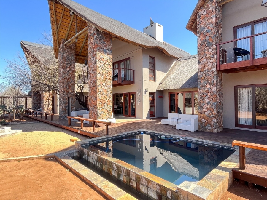 6 Bedroom Property for Sale in Hoedspruit Wildlife Estate Limpopo