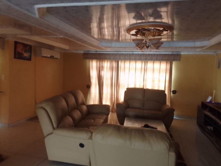 4 Bedroom Property for Sale in Tshikweta Limpopo