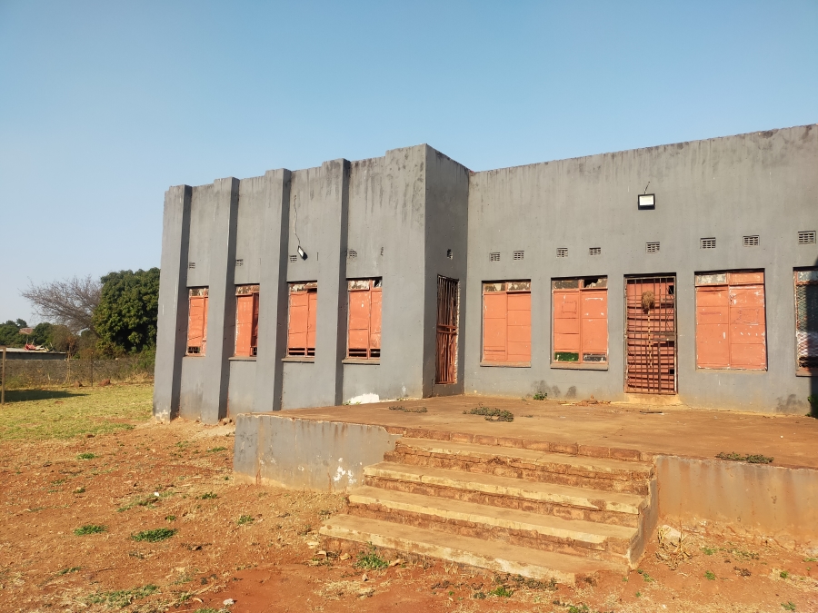 2 Bedroom Property for Sale in Lufule Limpopo