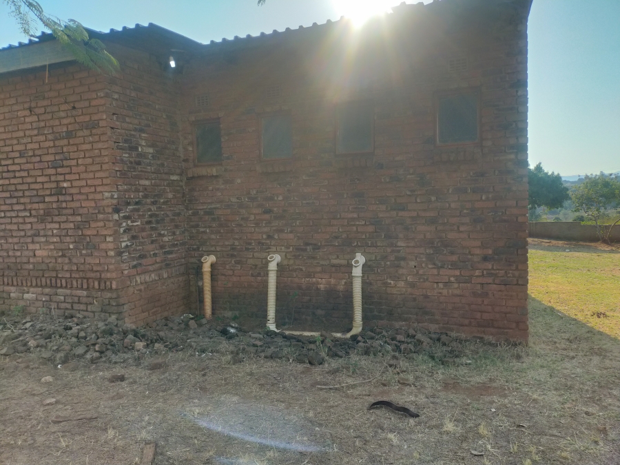 2 Bedroom Property for Sale in Lufule Limpopo