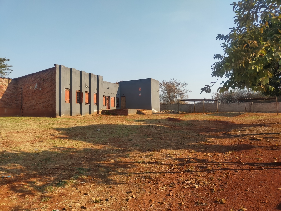 2 Bedroom Property for Sale in Lufule Limpopo