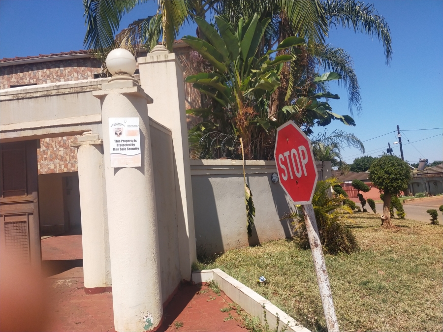 8 Bedroom Property for Sale in Thohoyandou Limpopo