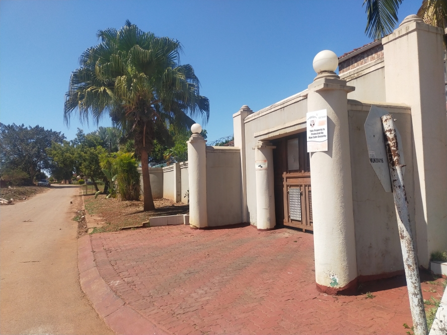 8 Bedroom Property for Sale in Thohoyandou Limpopo