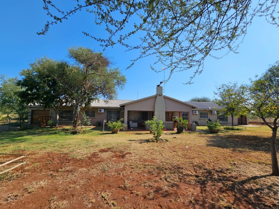 6 Bedroom Property for Sale in Thabazimbi Rural Limpopo