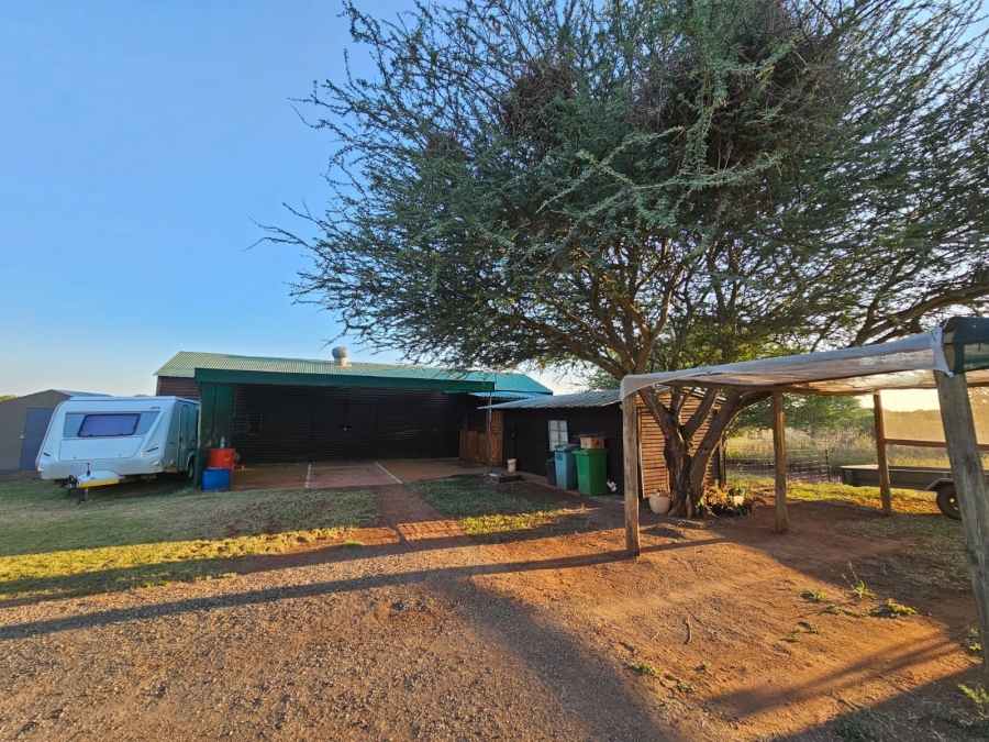 6 Bedroom Property for Sale in Thabazimbi Rural Limpopo