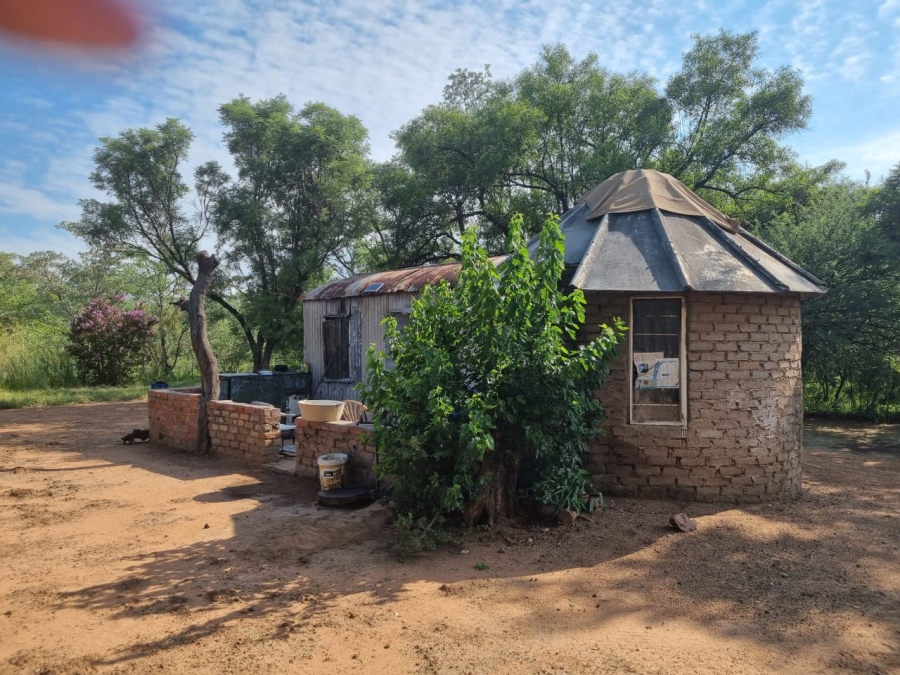 4 Bedroom Property for Sale in Kromdraai Limpopo