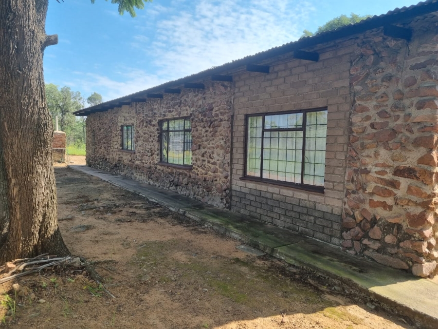 4 Bedroom Property for Sale in Kromdraai Limpopo