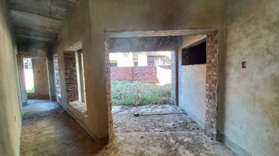 5 Bedroom Property for Sale in Bendor Limpopo