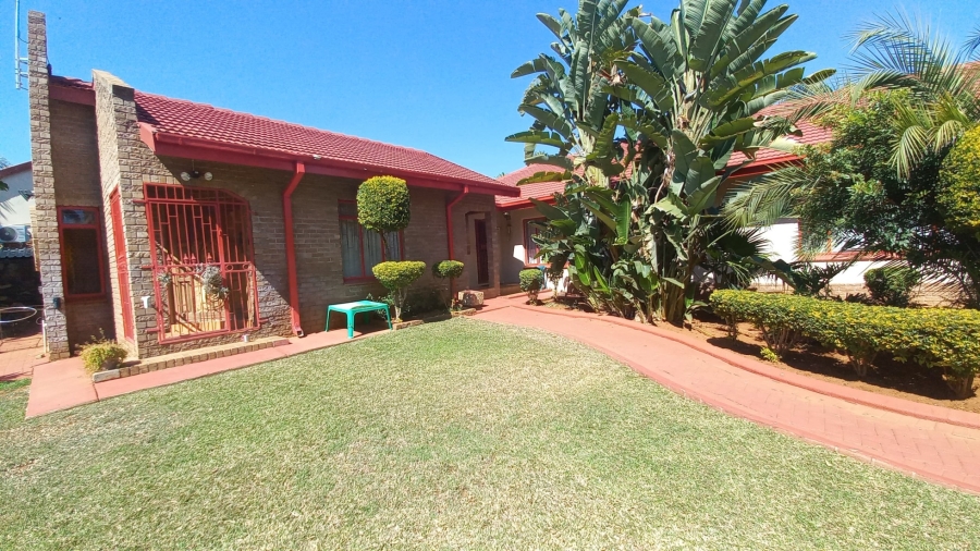 3 Bedroom Property for Sale in Flora Park Limpopo