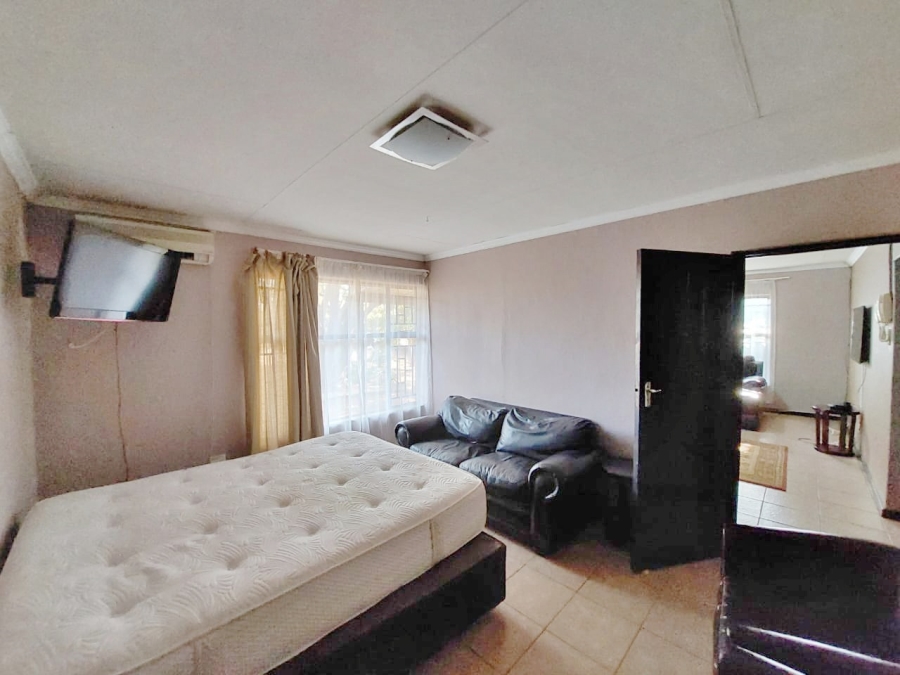 4 Bedroom Property for Sale in Dalmada A H Limpopo