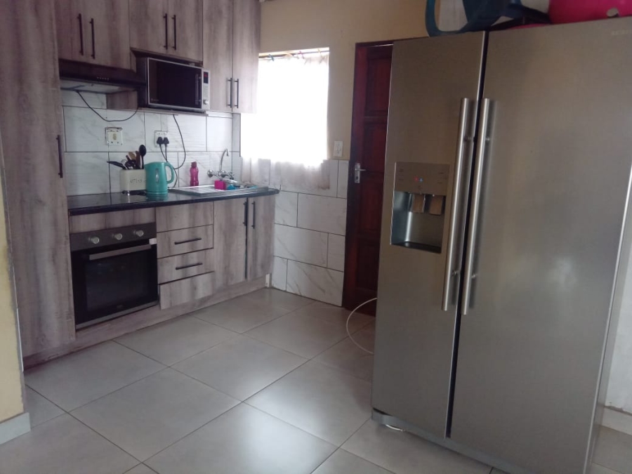 To Let 3 Bedroom Property for Rent in Northam Limpopo