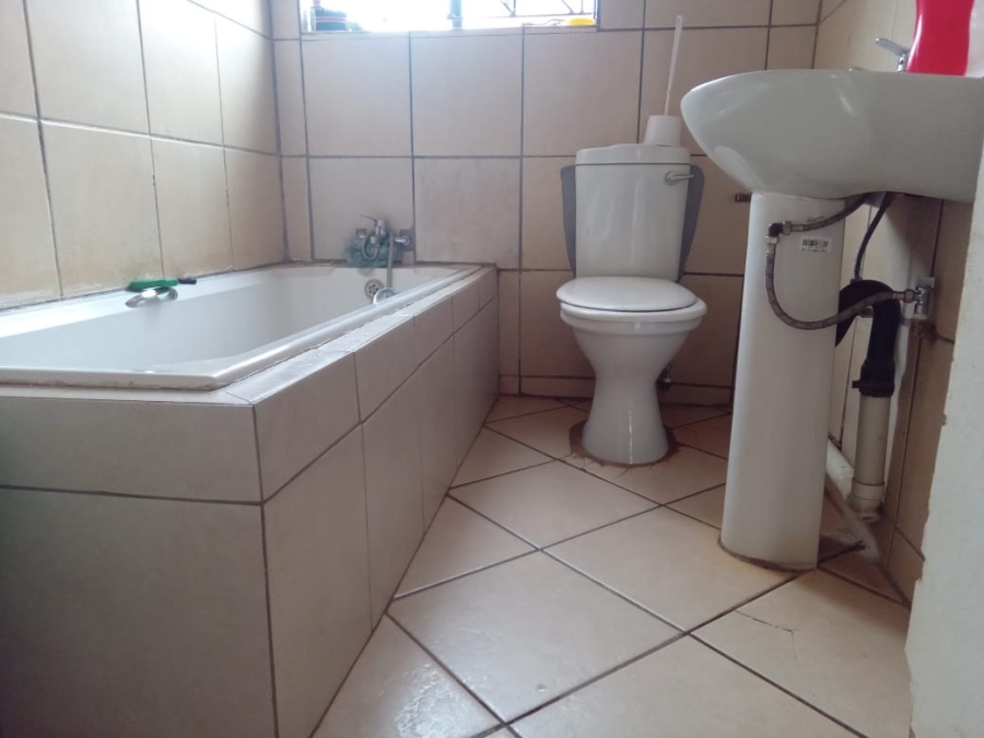 To Let 3 Bedroom Property for Rent in Northam Limpopo